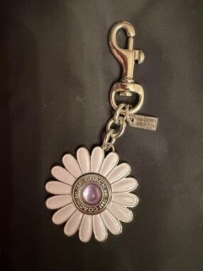 COACH Dafne lavender jewel Daisy Keychain Charm - Silvertone Hardware